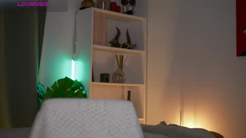 Snapshot of maddi_s_here chatting on May 28, 2026, 1:36 am Maddi online show from May 28, 2026, 1:36 am