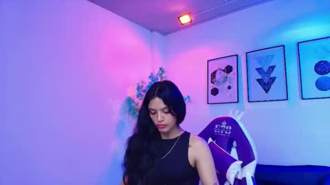 maddie_t18 online show from March 19, 2026, 11:25 am