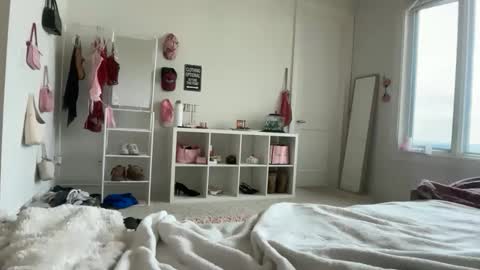 maddieblair1 online show from March 8, 2026, 11:52 pm