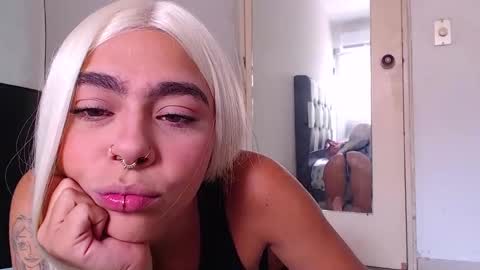 maddiie and clyde online show from September 12, 2025, 4:07 pm