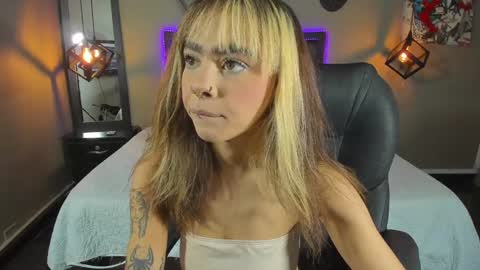 Maddie online show from December 18, 2024, 2:38 pm