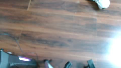 Snapshot of maddy_14 chatting on January 4, 2025, 12:27 pm Maddy UwU online show from January 4, 2025, 12:27 pm