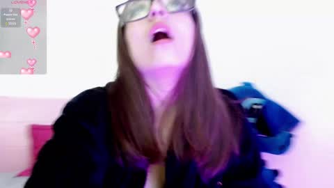 Snapshot of maddy_14 chatting on January 25, 2025, 3:41 pm Maddy UwU online show from January 25, 2025, 3:41 pm