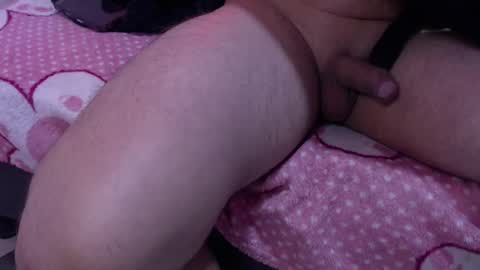 Snapshot of maddy_14 chatting on November 12, 2025, 12:55 am Maddy UwU online show from November 12, 2025, 12:55 am