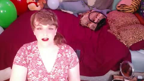 Snapshot of maddy_cat chatting on October 14, 2025, 3:13 pm Maddy Cat online show from October 14, 2025, 3:13 pm