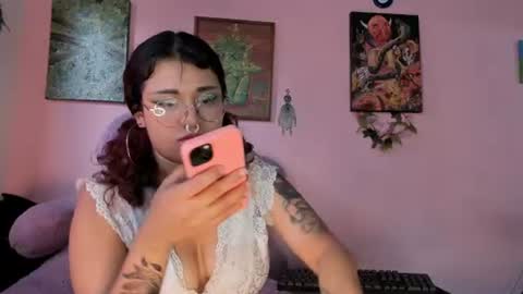 Maddy  online show from June 25, 2026, 8:57 pm