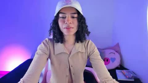 Snapshot of maddy_parker__ chatting on November 28, 2025, 1:08 am maddy_parker__ online show from November 28, 2025, 1:08 am