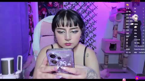 Snapshot of maddyfoox chatting on June 17, 2026, 12:57 am Maddy Foox online show from June 17, 2026, 12:57 am