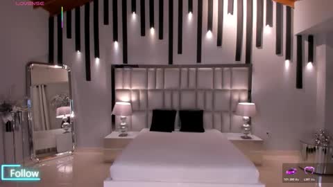 Maddy Owens online show from February 9, 2026, 11:47 am