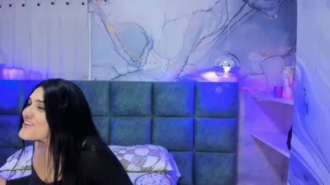 Maddy online show from April 23, 2026, 11:42 am