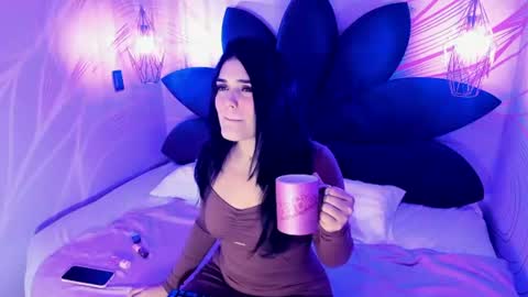 Snapshot of maddysexx_ chatting on June 27, 2026, 12:10 pm Maddy online show from June 27, 2026, 12:10 pm