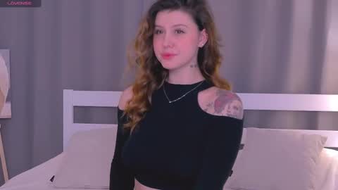 Snapshot of made_by_heaven chatting on February 10, 2025, 1:11 pm Rada online show from February 10, 2025, 1:11 pm