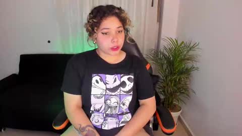 madelaine_taylor online show from January 2, 2025, 9:11 am