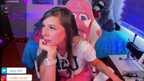 Emily     Only Fans  online show from January 15, 2025, 8:37 pm