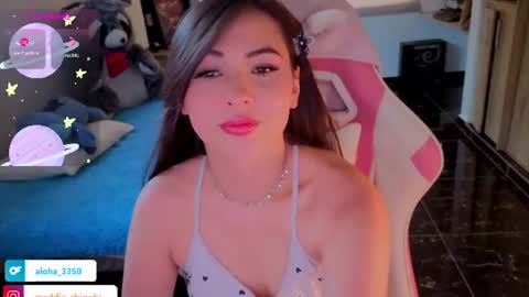 Emily     Only Fans  online show from August 7, 2026, 10:01 pm