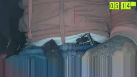 madeyoulook818 online show from February 9, 2025, 1:14 pm