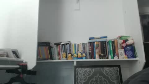 Snapshot of madfeather chatting on November 30, 2025, 3:38 pm Letty online show from November 30, 2025, 3:38 pm