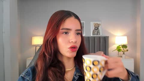 Snapshot of madie_collins7 chatting on February 4, 2025, 11:49 am Madie online show from February 4, 2025, 11:49 am