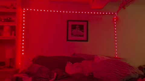 Snapshot of madie_ray chatting on March 2, 2026, 9:05 am Madie Ray online show from March 2, 2026, 9:05 am