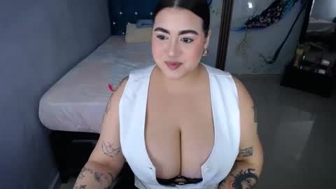 madinsoncopper online show from November 26, 2025, 4:57 am