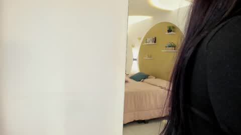 Snapshot of madison_darkk chatting on October 20, 2025, 11:43 am MADISON online show from October 20, 2025, 11:43 am