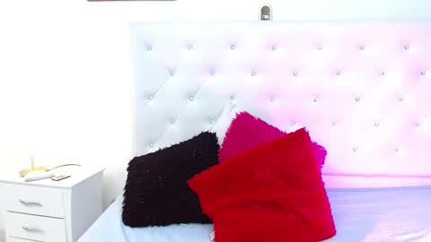 Snapshot of madison_horny69 chatting on March 8, 2025, 2:19 pm Jenny online show from March 8, 2025, 2:19 pm