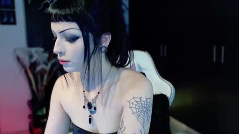 Snapshot of madison_jacksonn chatting on November 13, 2025, 10:08 pm madison_jacksonn online show from November 13, 2025, 10:08 pm