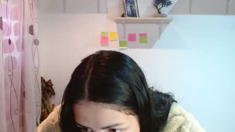 Madison Cambel online show from December 17, 2024, 2:33 pm