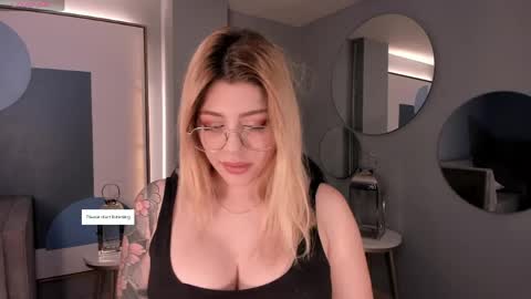 Madison Kane online show from April 28, 2026, 11:26 am