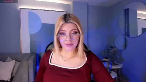 Snapshot of madisonkane chatting on June 25, 2026, 11:04 am Madison Kane online show from June 25, 2026, 11:04 am