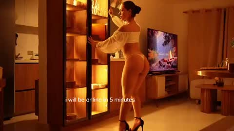 madisonlara online show from June 19, 2026, 5:17 pm