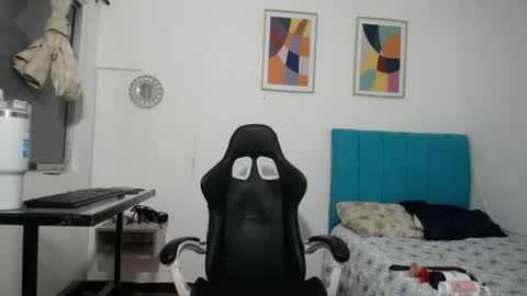 madisson_jones18 online show from June 16, 2026, 6:10 pm