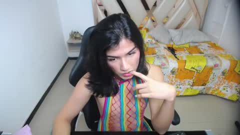 madisson_jones18 online show from July 24, 2026, 7:12 pm