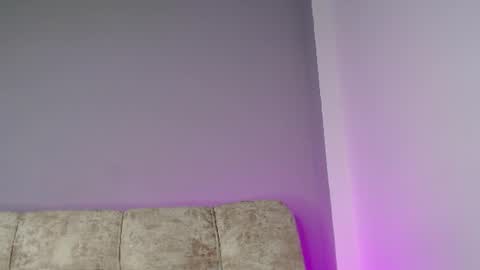    online show from June 15, 2026, 7:05 pm