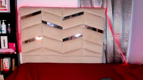 madissonlee__ online show from May 27, 2026, 3:47 am