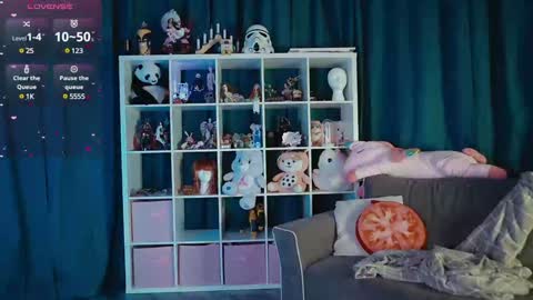 Snapshot of madnessalise chatting on January 23, 2025, 3:11 pm Alice online show from January 23, 2025, 3:11 pm