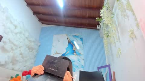 Madoka online show from April 14, 2026, 12:00 pm