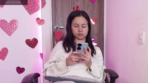 Snapshot of mady_gh chatting on February 24, 2025, 4:49 am mady online show from February 24, 2025, 4:49 am