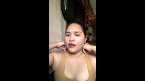 Snapshot of maemaebujawe31 chatting on June 3, 2026, 4:37 am maeyyy chubbyxxx online show from June 3, 2026, 4:37 am