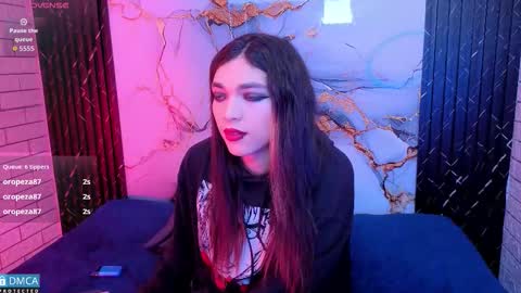 maevekuro online show from March 5, 2026, 3:13 am