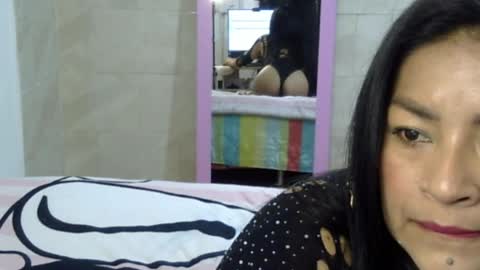 maferchavez88 online show from April 23, 2026, 7:16 pm