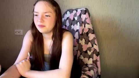 Snapshot of magdalenebirdtail chatting on March 19, 2026, 11:25 am Marie online show from March 19, 2026, 11:25 am