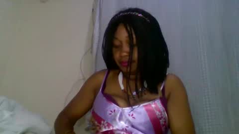 Snapshot of magdalinemus chatting on September 17, 2025, 4:30 pm magdalinemus online show from September 17, 2025, 4:30 pm