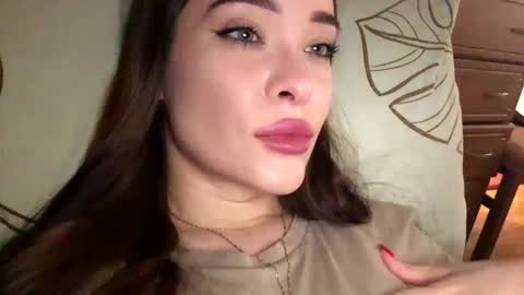 Snapshot of magggg658318 chatting on September 28, 2025, 1:16 pm magggg658318 online show from September 28, 2025, 1:16 pm