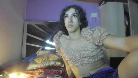 Snapshot of maggie_fit chatting on December 10, 2024, 4:02 am maggie_fit online show from December 10, 2024, 4:02 am