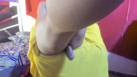 Snapshot of maggie_fit chatting on January 6, 2025, 1:42 am maggie_fit online show from January 6, 2025, 1:42 am