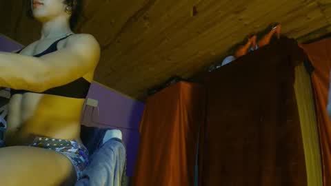 Snapshot of maggie_fit chatting on March 10, 2025, 7:32 am maggie_fit online show from March 10, 2025, 7:32 am