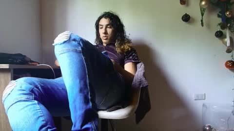 maggie_fit online show from December 18, 2025, 6:36 pm