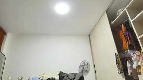 maggie_fit online show from May 2, 2026, 3:55 am