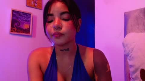 Snapshot of maggie_love77 chatting on May 16, 2026, 12:29 am maggie online show from May 16, 2026, 12:29 am